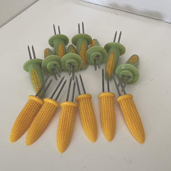 Vintage Corn on the Cob holders! Lots of fun! - Picture 1 of 2